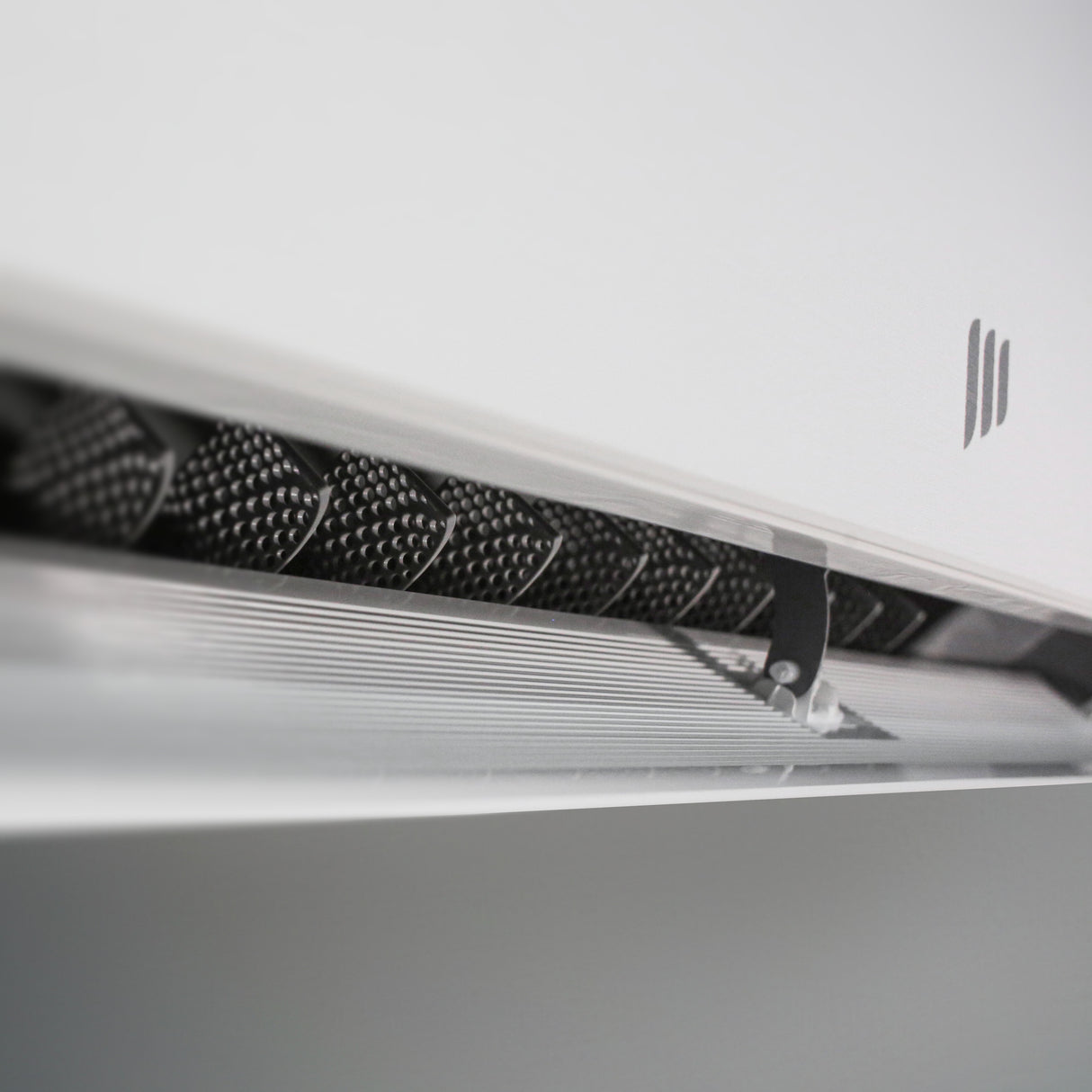 oneclima condizionatore dual split oneclima ultra 1212 con mlt18x2y24 r 32 wi fi integrato pannello telato