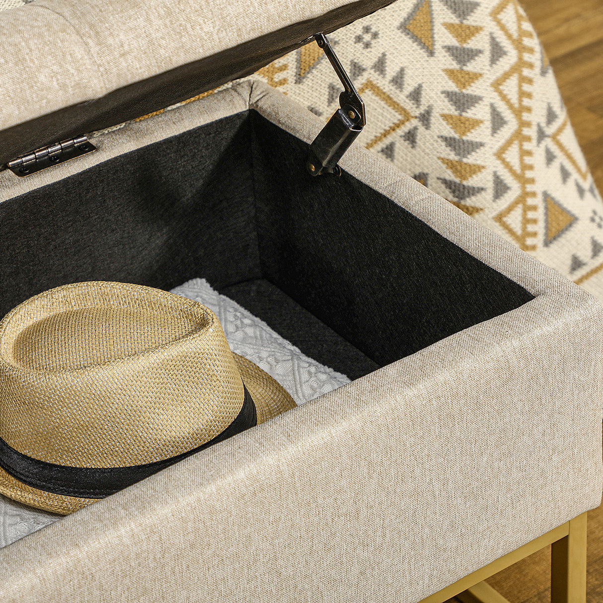 easycomfort easycomfort panca con contenitore in poliestere trapuntata con gambe in acciaio doro 110x44x48cm beige