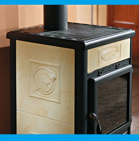 immagine-3-la-nordica-stufa-a-legna-in-ghisa-la-nordica-extraflame-mod-rossella-r1-88-kw-pergamena