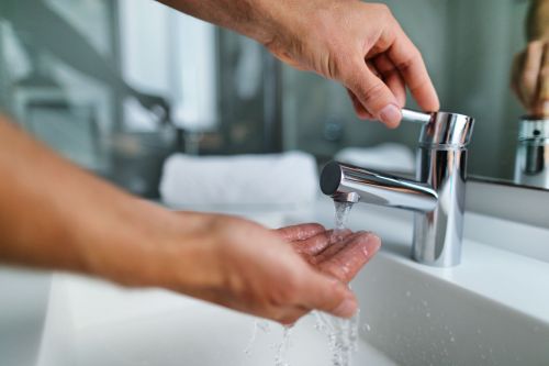Cosa si può usare per aumentare la pressione dell'acqua?