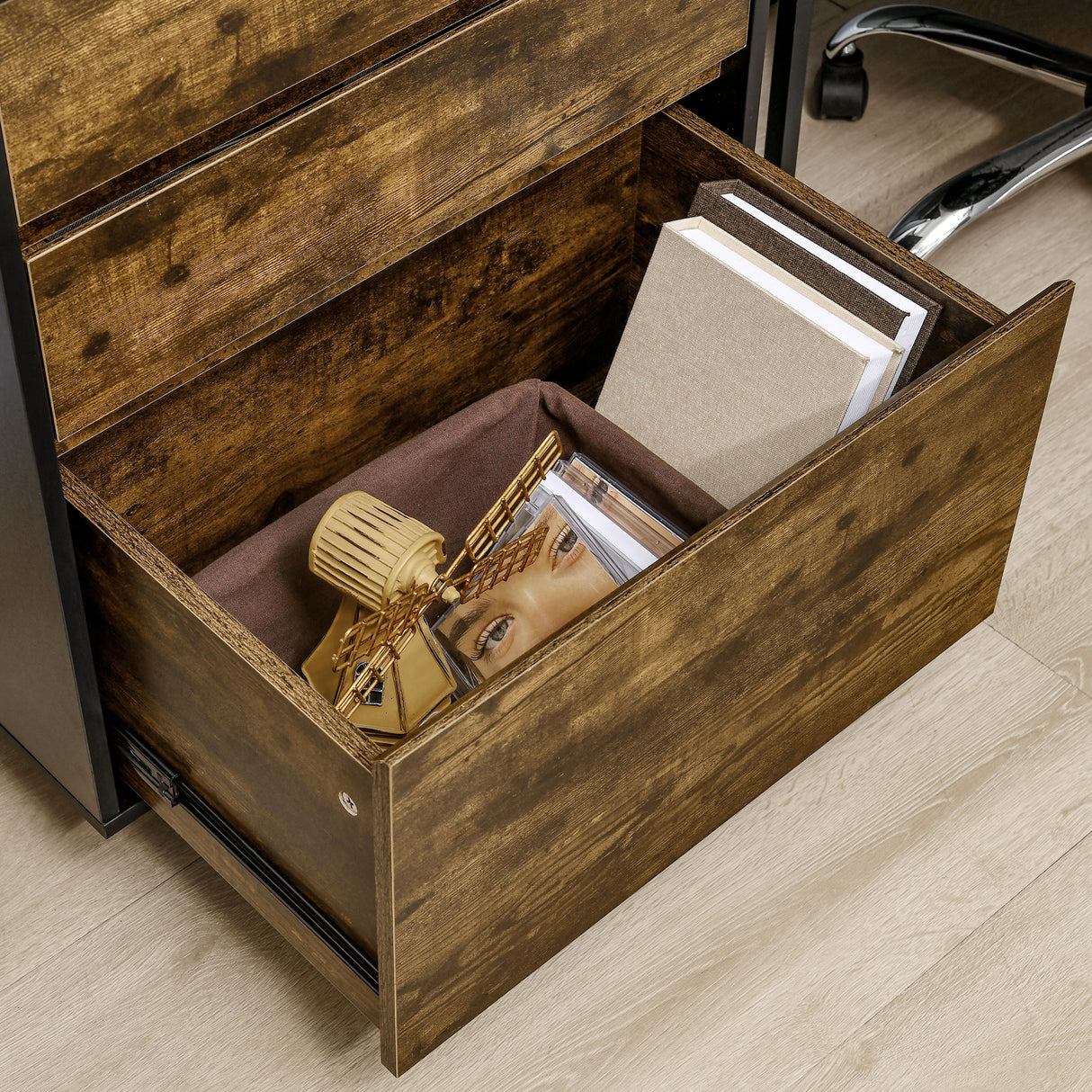 easycomfort easycomfort cassettiera con 3 cassetti in truciolato dallo stile rustico 60x45x75cm marrone e nero
