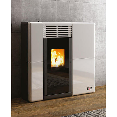 immagine-1-anselmo-cola-stufa-a-pellet-canalizzabile-anselmo-cola-modello-afrodite-1104-kw-disponibile-in-vari-colori-ean-8028693852425