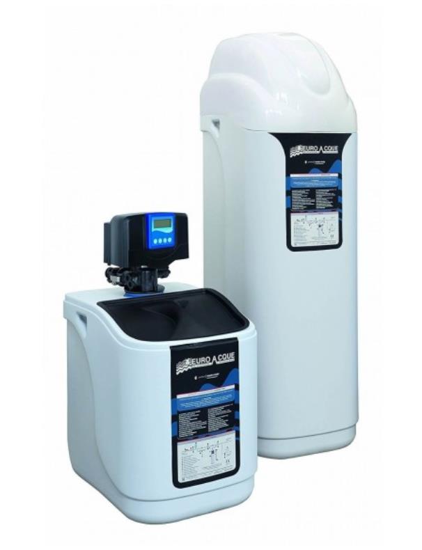 immagine-1-euroacque-addolcitore-acqua-automatica-cabinato-euroacque-modello-ekosoft-m15-15-litri-ean-8059617088576